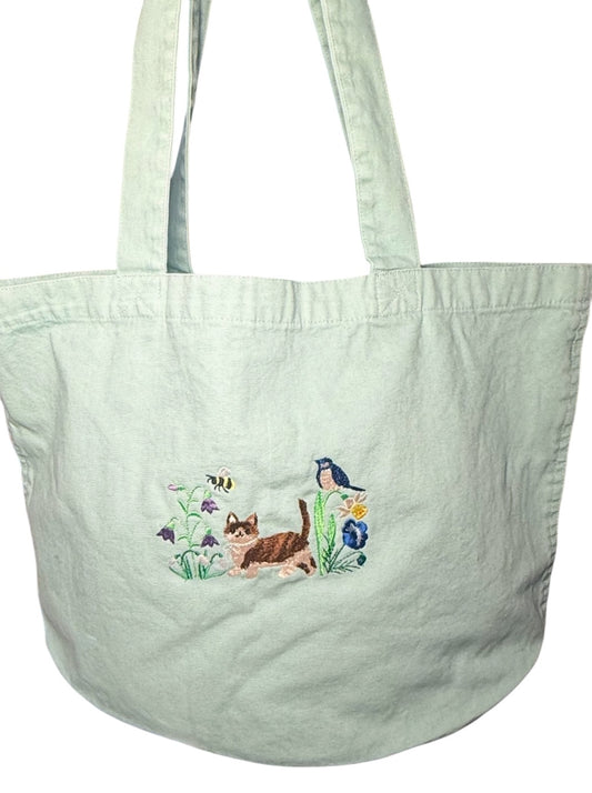 Meadow cat tote