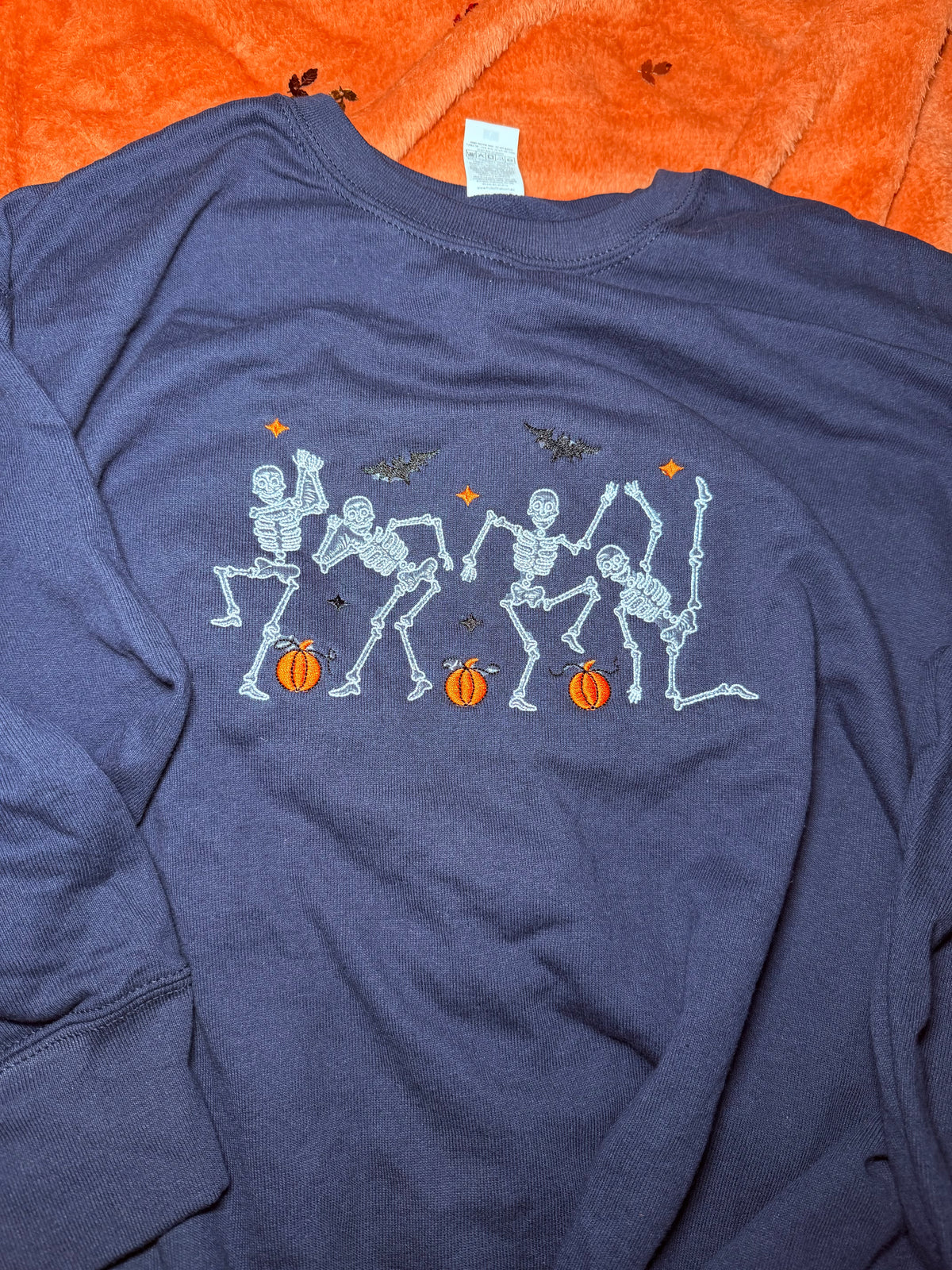 Dancing silly skeletons